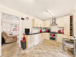 Millfield, Whitland, SA34