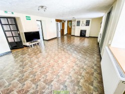 Castle Street, Cardigan, SA43