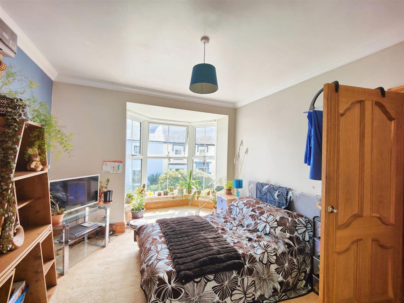 High Street, Fishguard, SA65