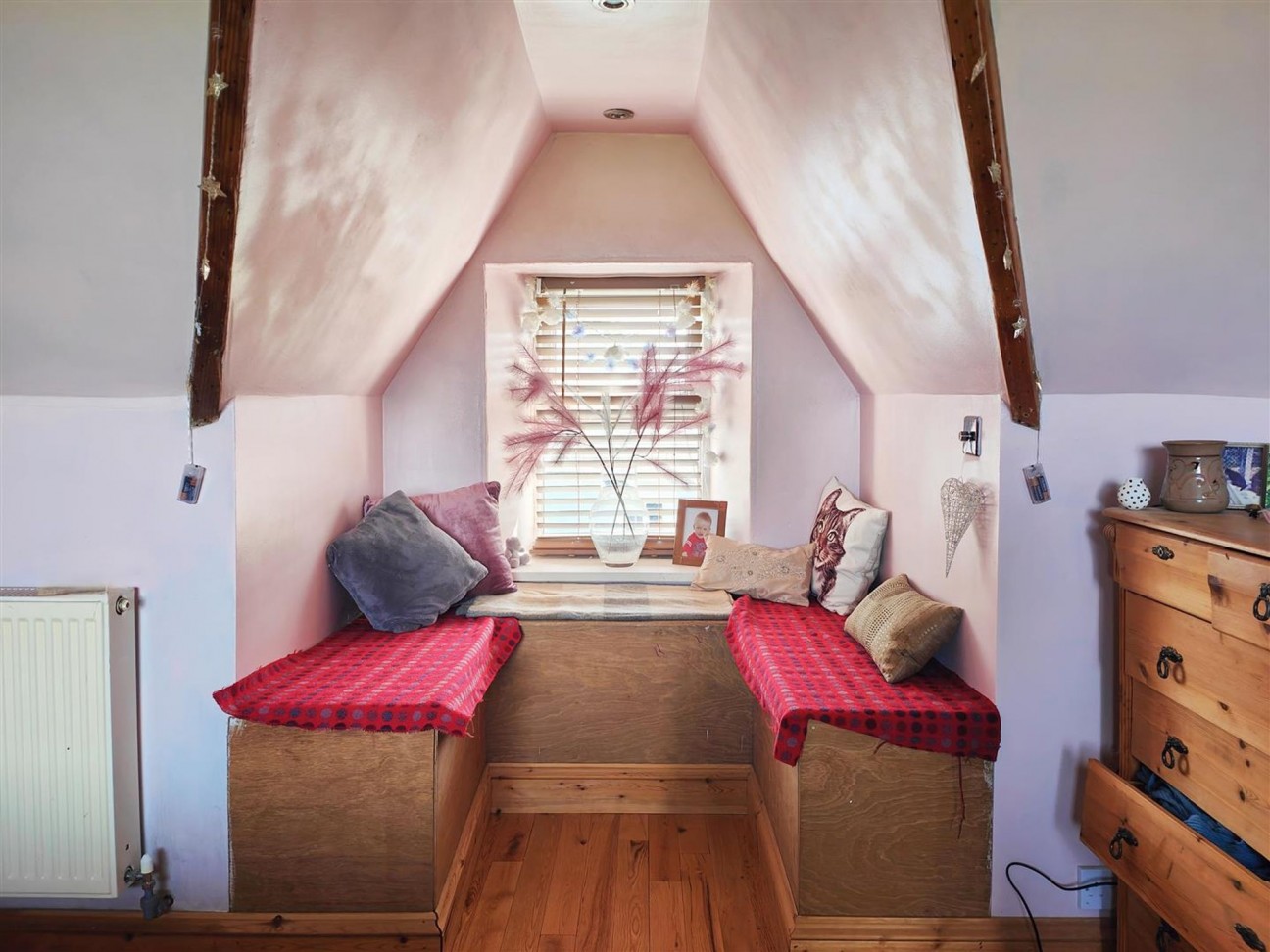 High Street, Fishguard, SA65