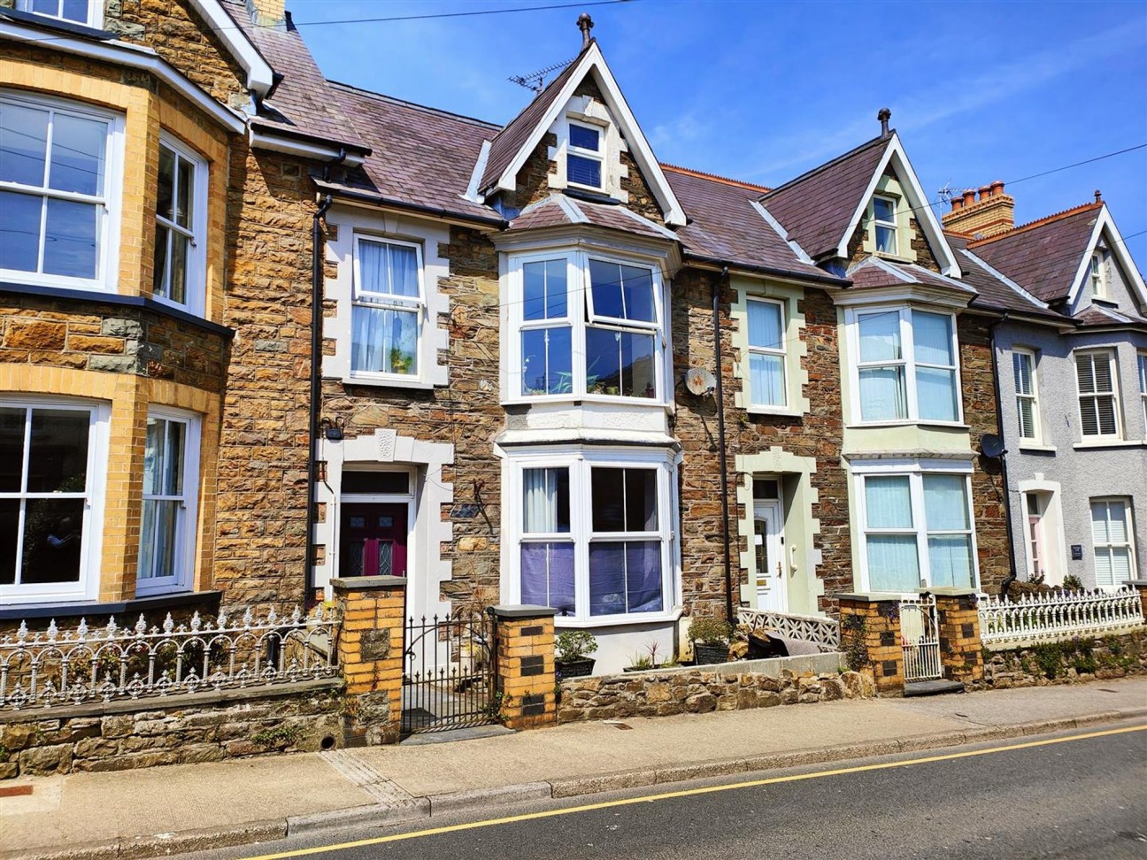 High Street, Fishguard, SA65