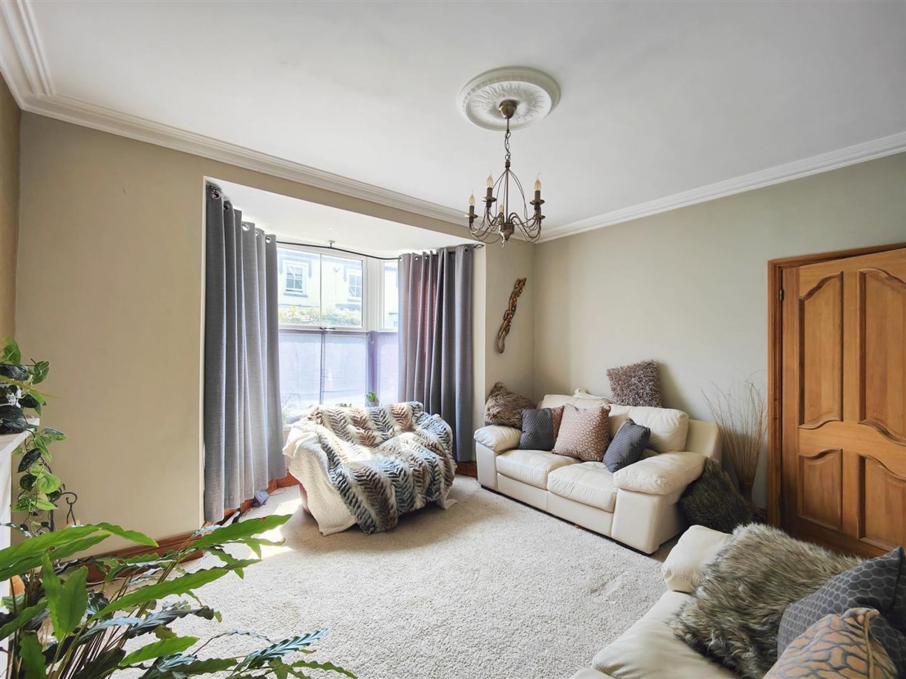 High Street, Fishguard, SA65