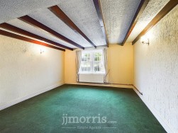 1 Honeyborough Green, Neyland, SA73