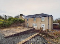 1 Honeyborough Green, Neyland, SA73