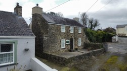 1 Honeyborough Green, Neyland, SA73