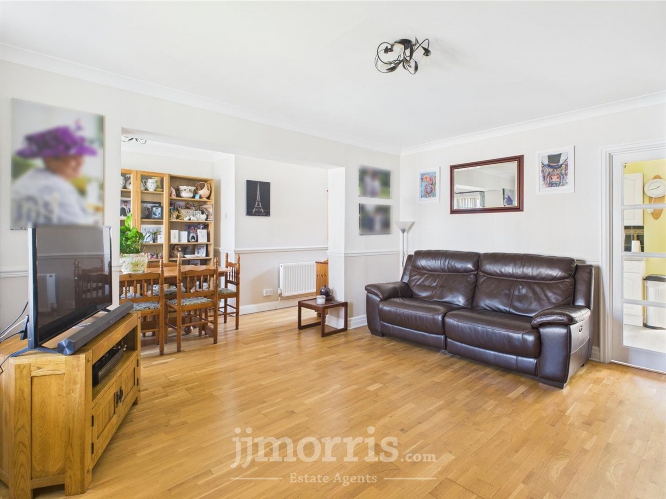 Tudor Gardens, Merlins Bridge, SA61