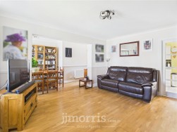 Tudor Gardens, Merlins Bridge, SA61