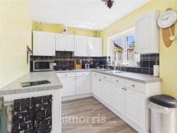 Tudor Gardens, Merlins Bridge, SA61