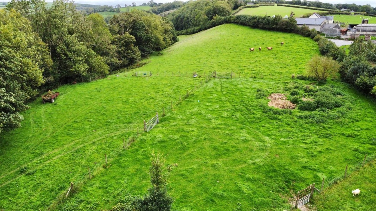 Meidrim, Carmarthen, SA33