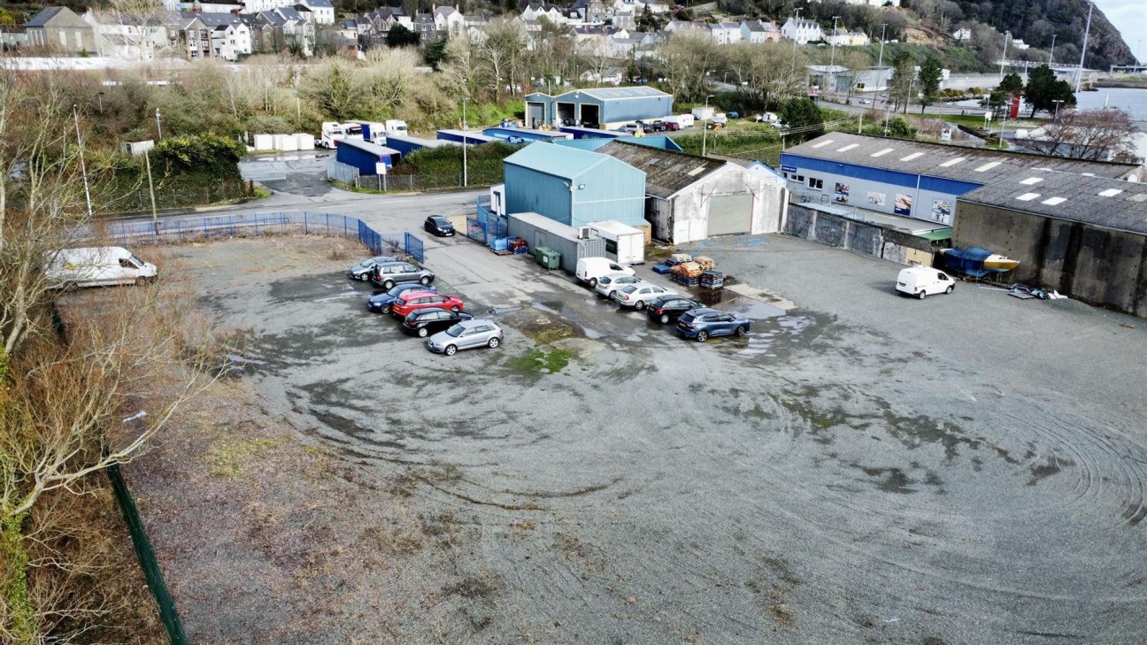 Wern Road, Goodwick, SA64