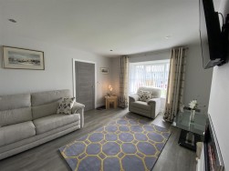 Knights Court, Templeton, SA67