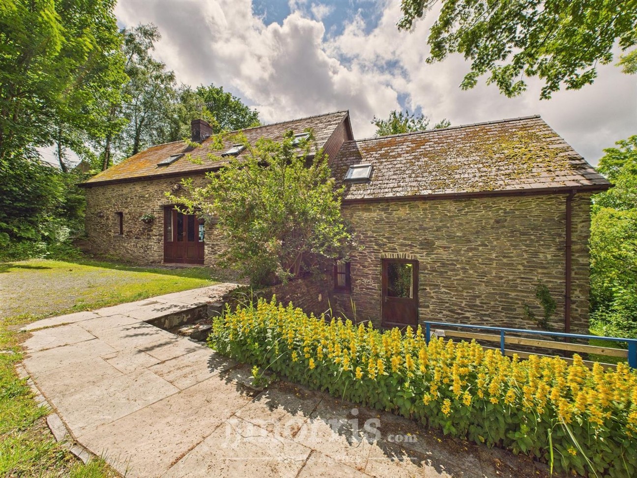 Velindre, Llandysul, SA44