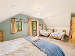 Velindre, Llandysul, SA44