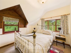 Velindre, Llandysul, SA44