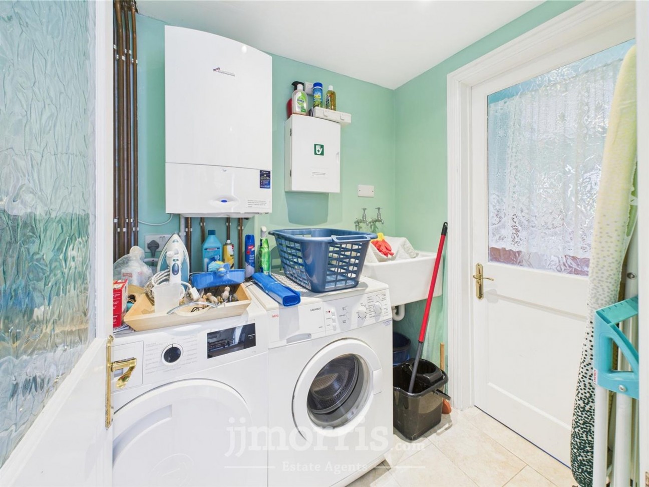 Feidr Brenin, Newport, SA42