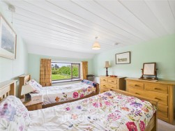 Feidr Brenin, Newport, SA42