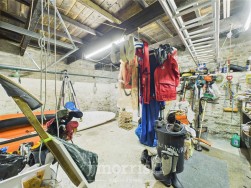 Feidr Brenin, Newport, SA42