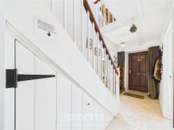 Feidr Brenin, Newport, SA42