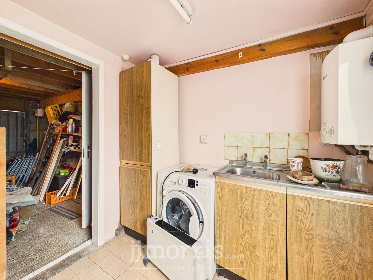 Aberystwyth Road, Cardigan, SA43