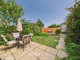 Wallis Street, Fishguard, SA65