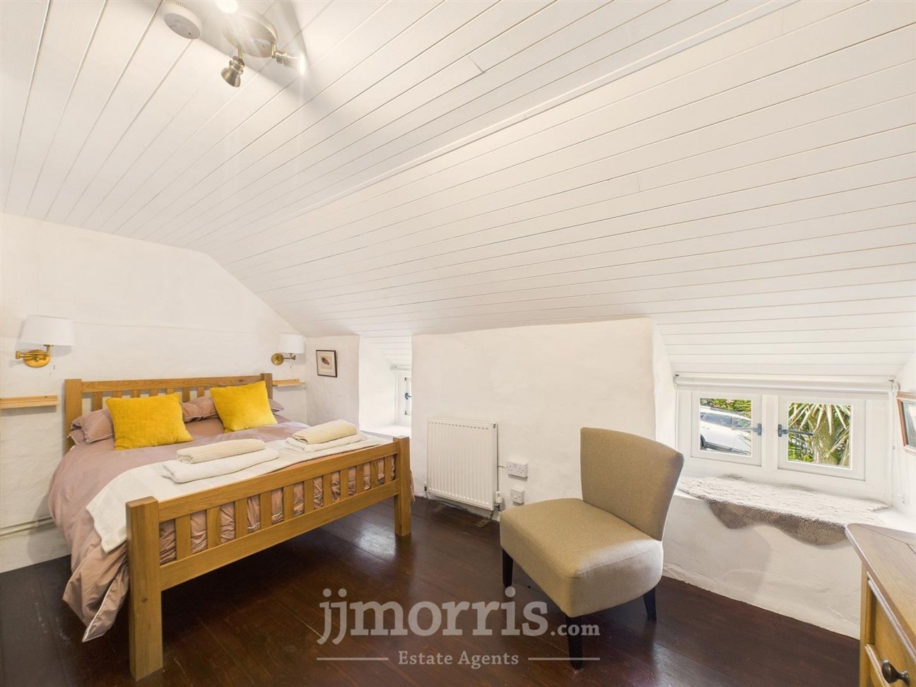 Wallis Street, Fishguard, SA65