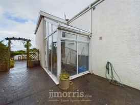 Fishguard Road, Newport, SA42