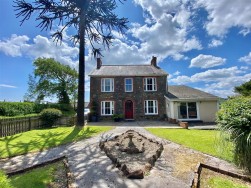 Bwlchnewydd Road, Laugharne, SA33