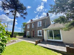 Bwlchnewydd Road, Laugharne, SA33