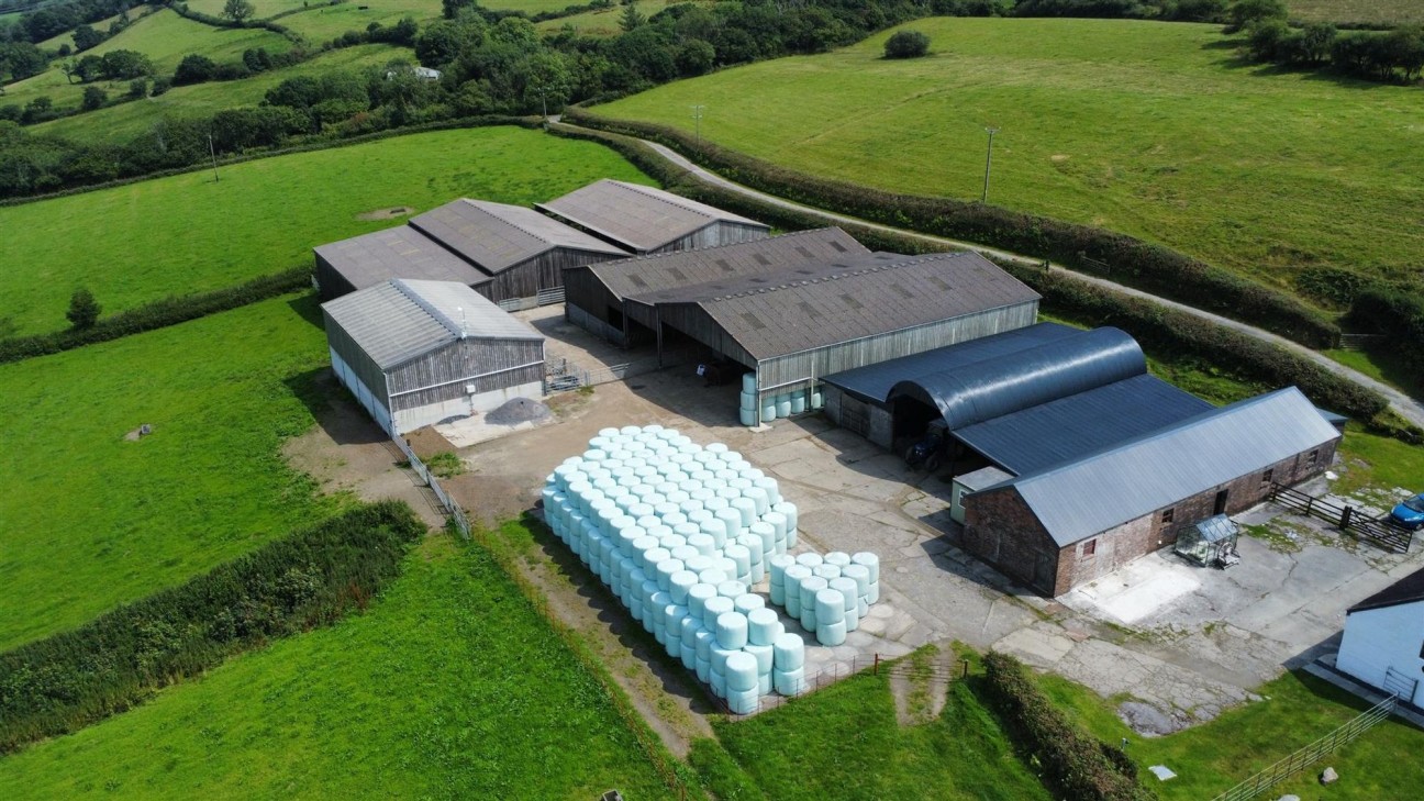 Sylen Road, Pontyberem, SA15