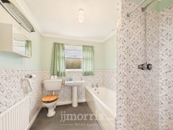 Maenclochog, Clynderwen, SA66