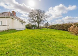 Maenclochog, Clynderwen, SA66