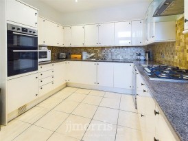 Windy Hall, Fishguard, SA65