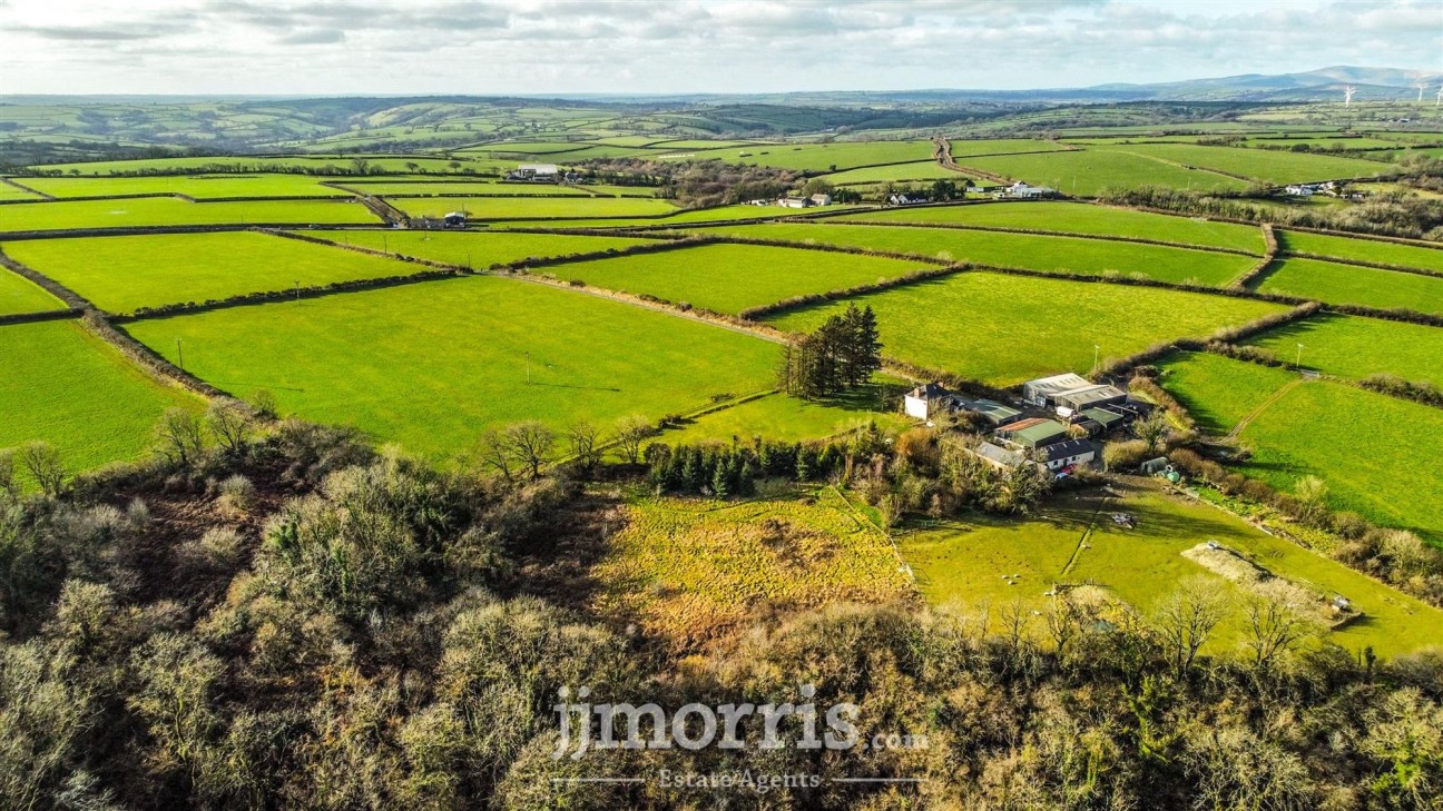 Cwmbach, Whitland, SA34