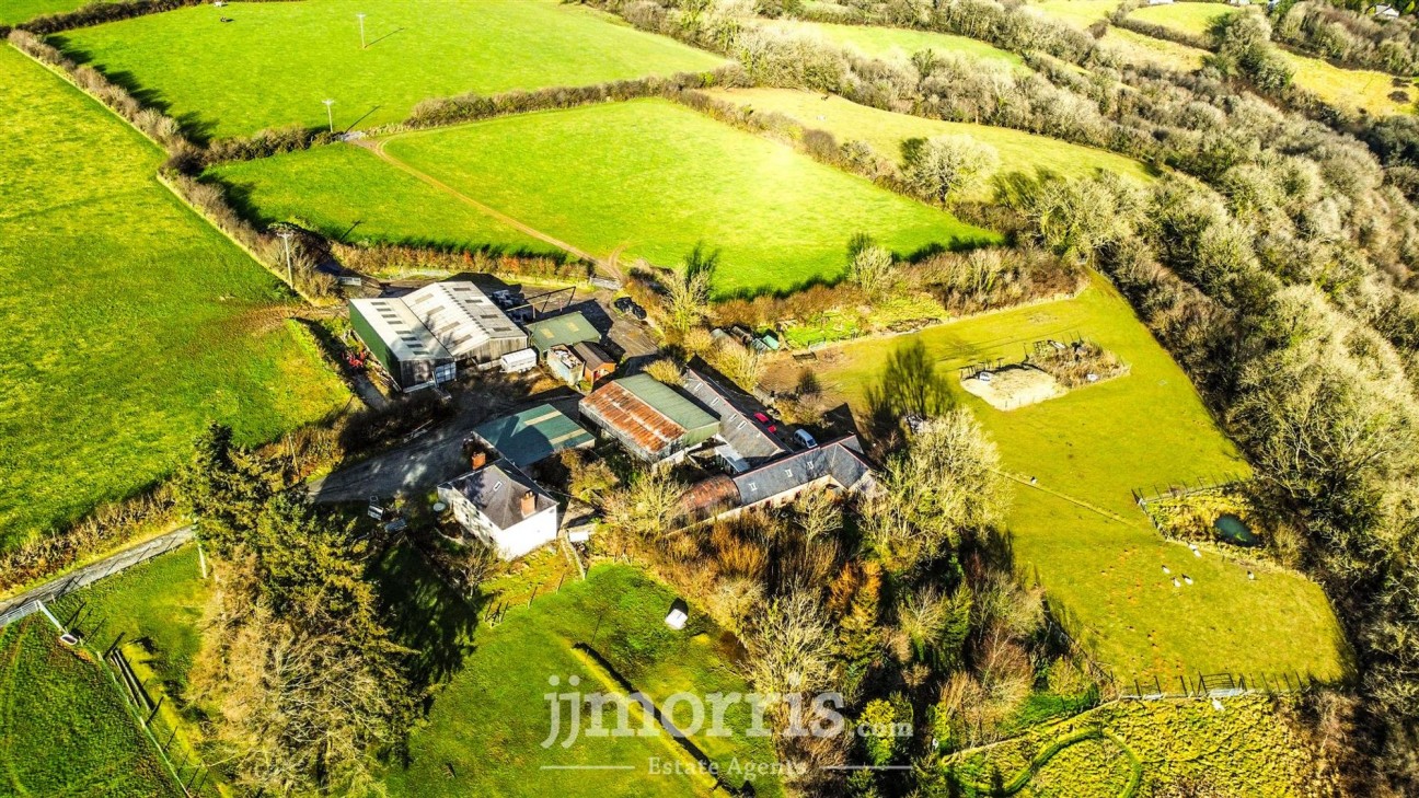 Cwmbach, Whitland, SA34