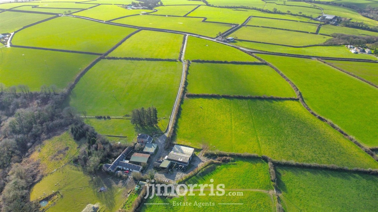 Cwmbach, Whitland, SA34