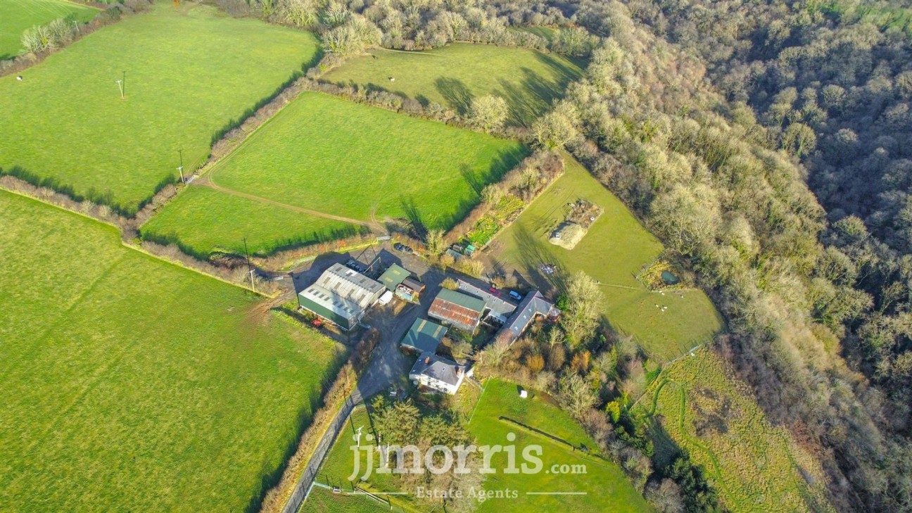 Cwmbach, Whitland, SA34