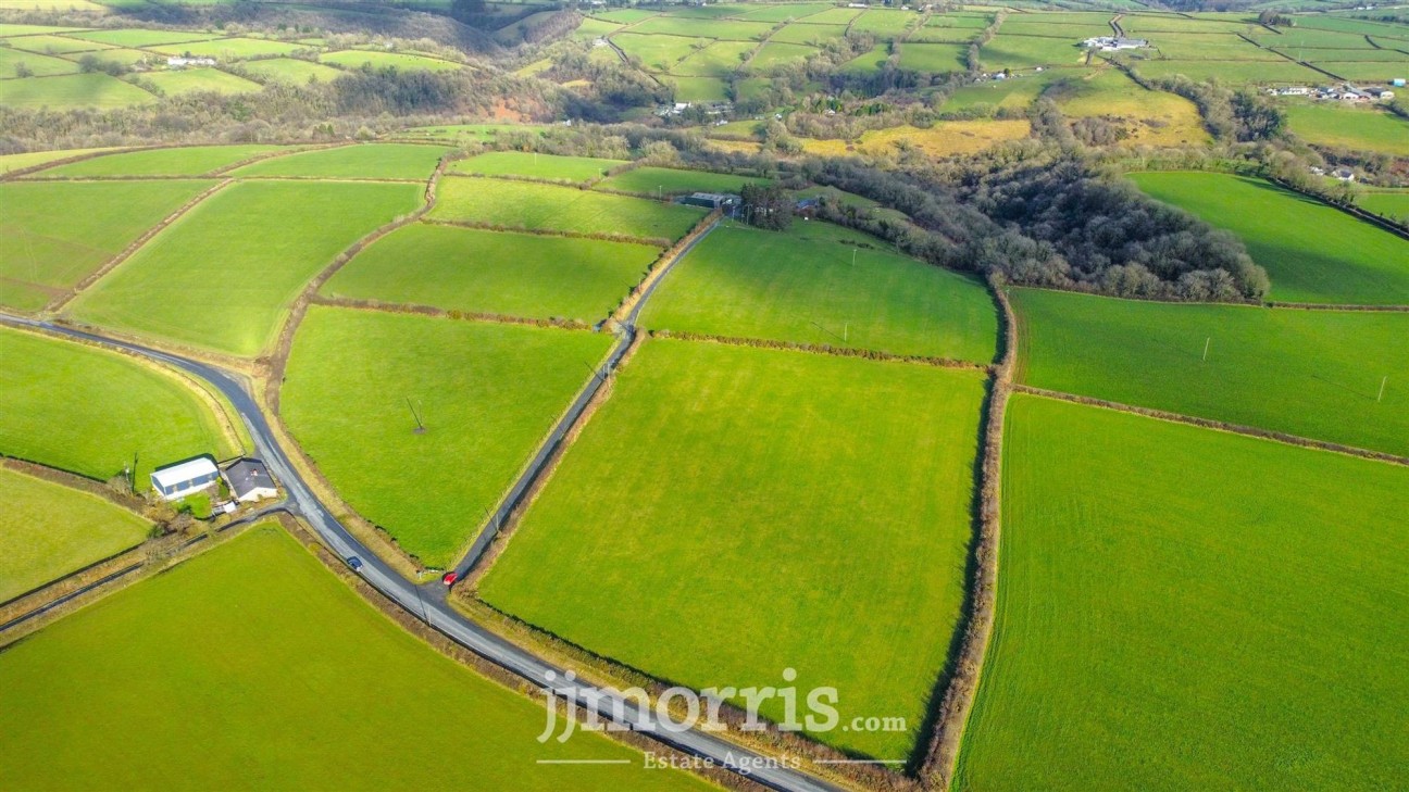 Cwmbach, Whitland, SA34