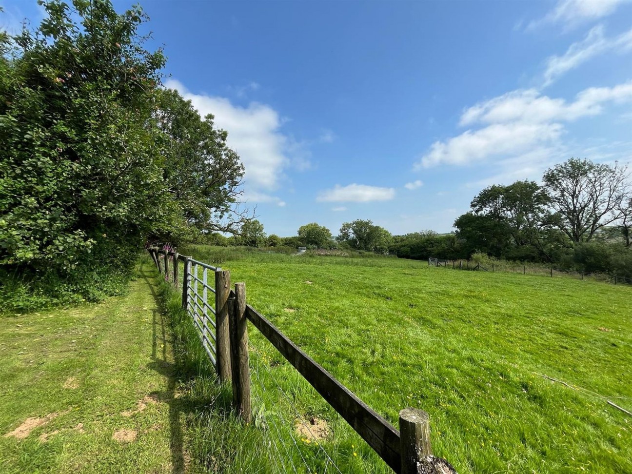 Cwmbach, Whitland, SA34