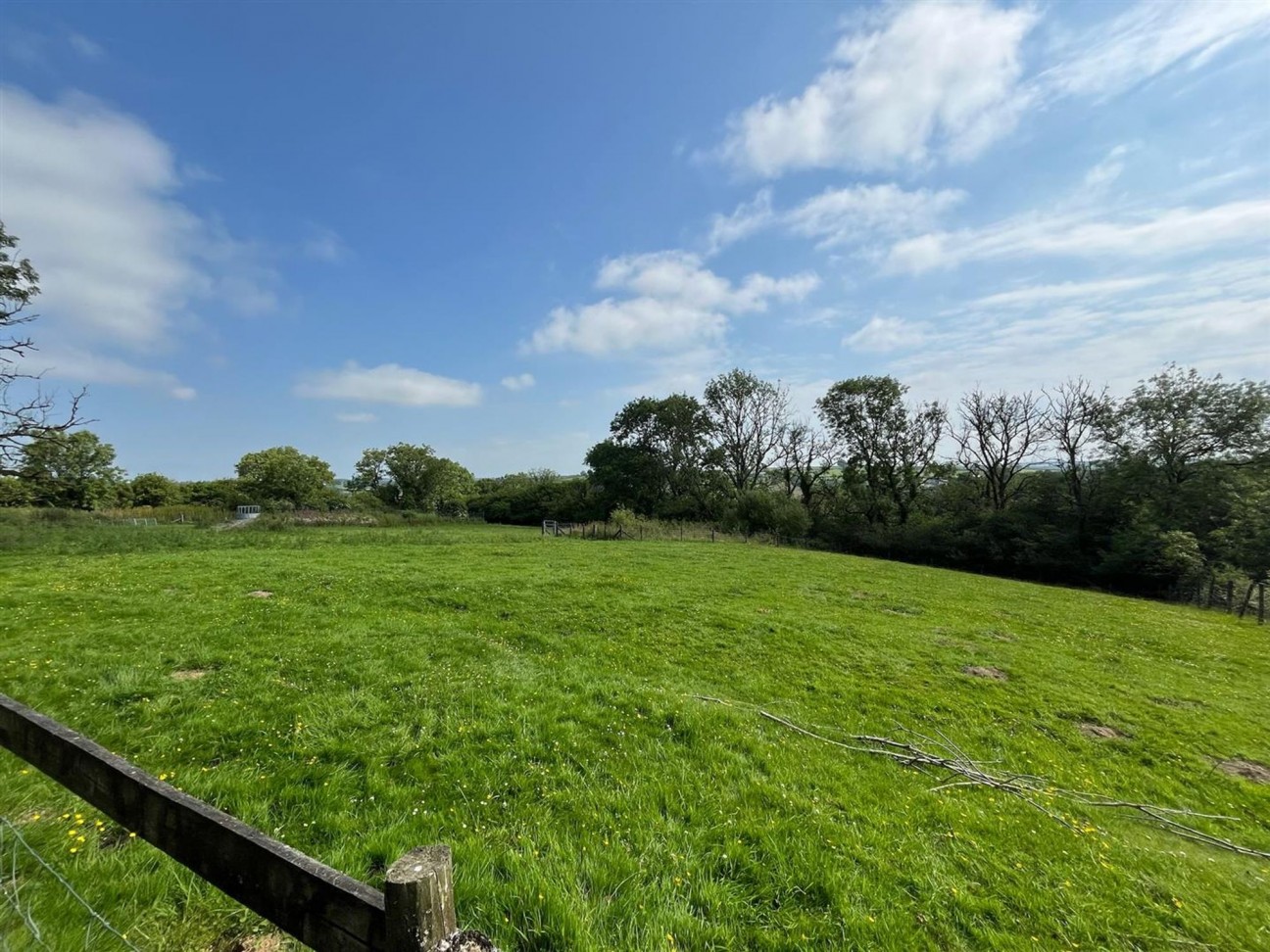 Cwmbach, Whitland, SA34