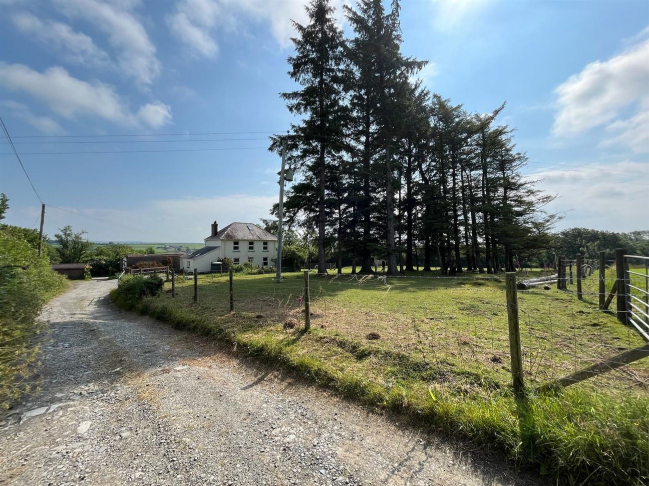 Cwmbach, Whitland, SA34