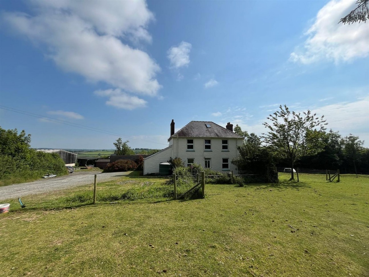 Cwmbach, Whitland, SA34