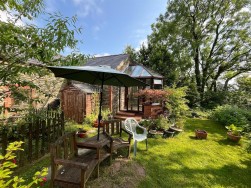 Cwmbach, Whitland, SA34