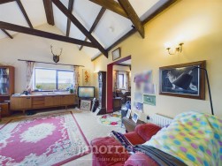 Cwmbach, Whitland, SA34