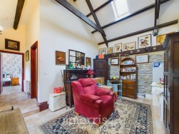 Cwmbach, Whitland, SA34