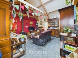 Cwmbach, Whitland, SA34