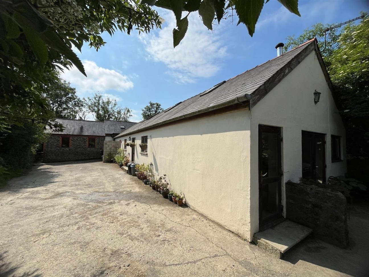 Cwmbach, Whitland, SA34