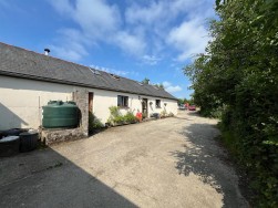 Cwmbach, Whitland, SA34