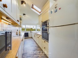 Eglwyswrw, Crymych, SA41