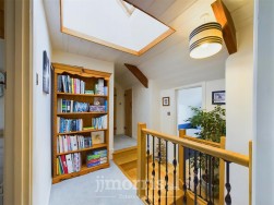 Eglwyswrw, Crymych, SA41