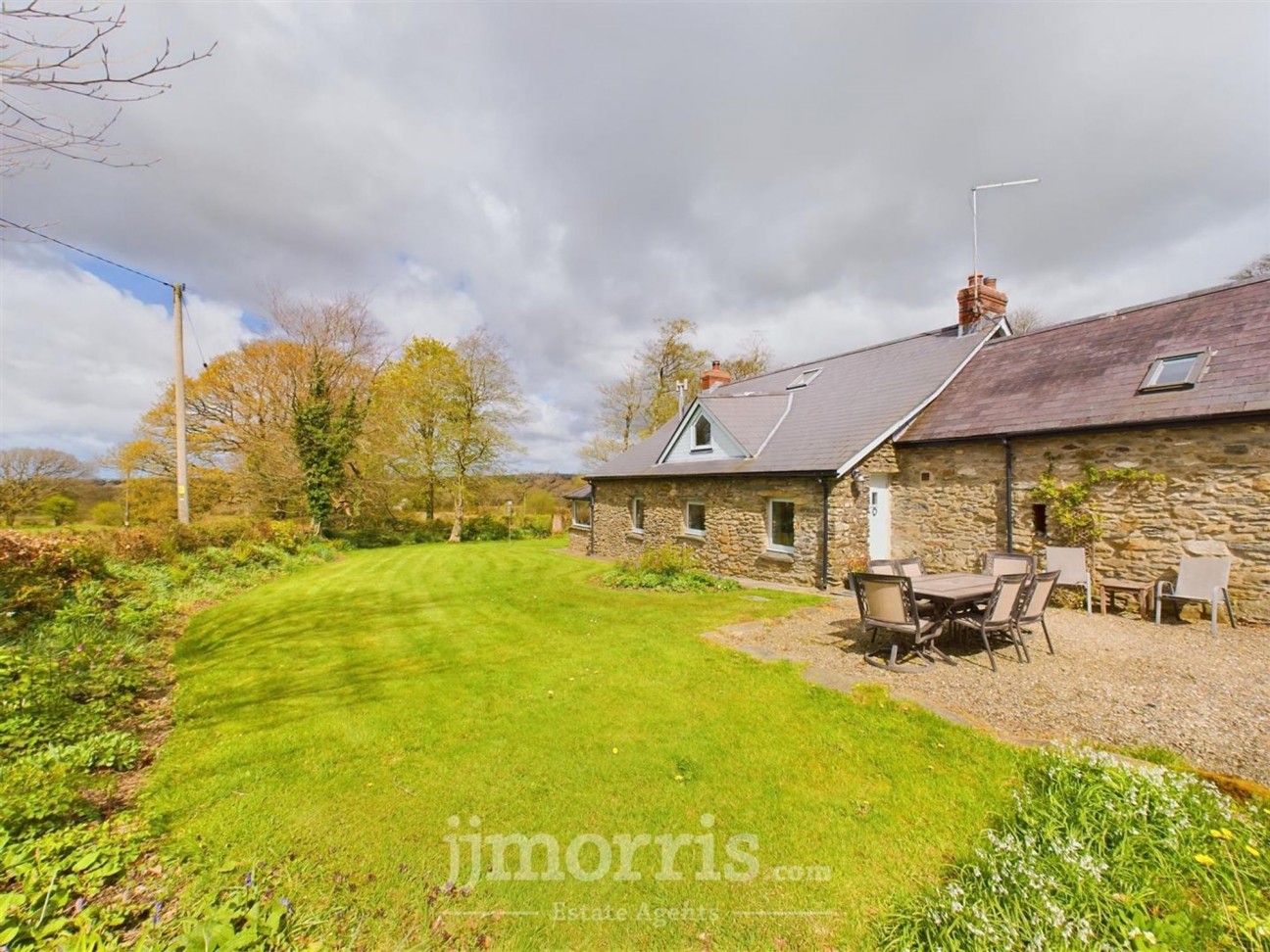 Eglwyswrw, Crymych, SA41